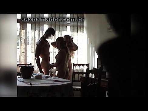 ❤️ Le amiche del sesso invitano un uomo gigante e una cosa a tre con lui Porno vk al it.fulldesisex.ru ❌